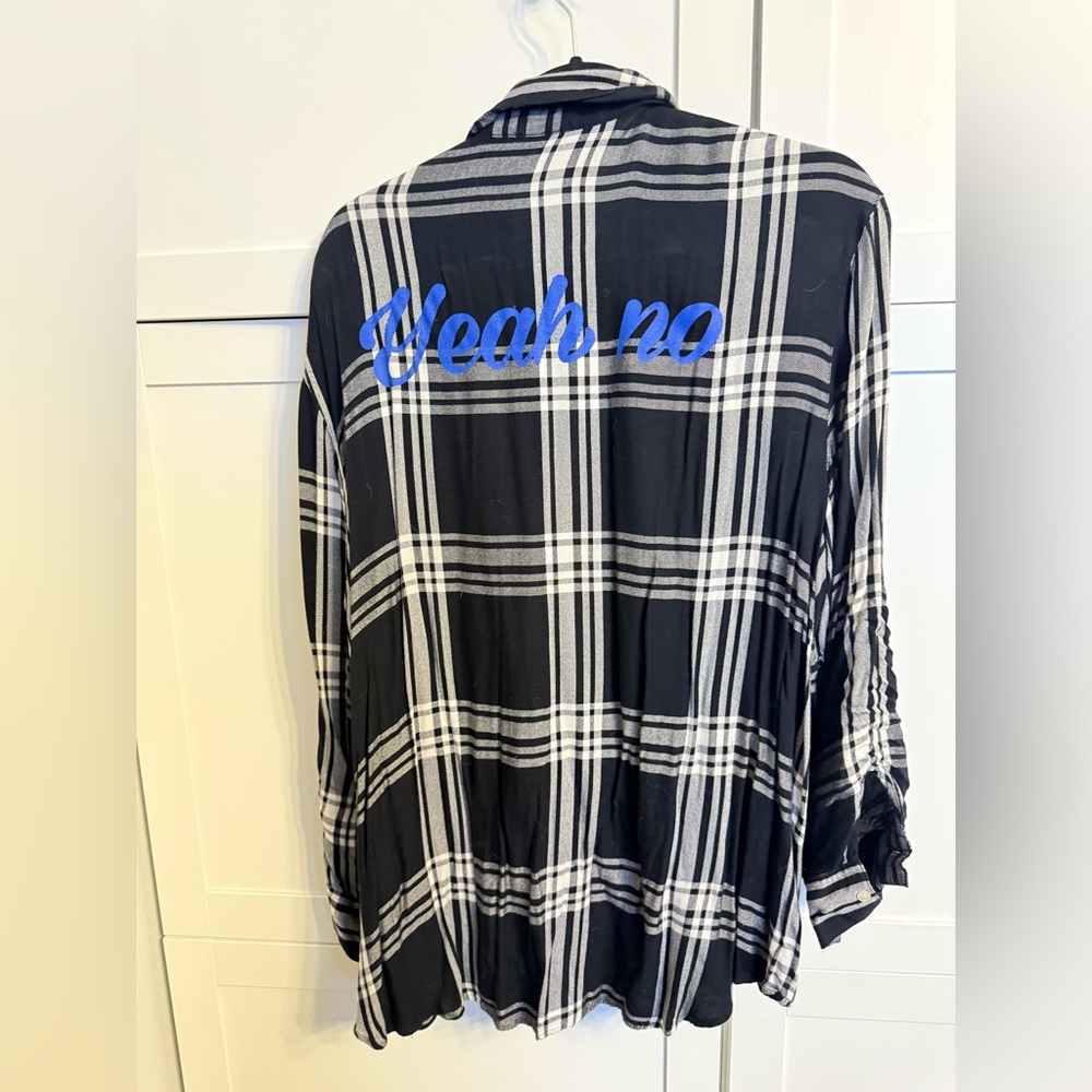 Express Black & White Plaid “Yeah No” Back Graphic Button-Up Shirt – Size XL